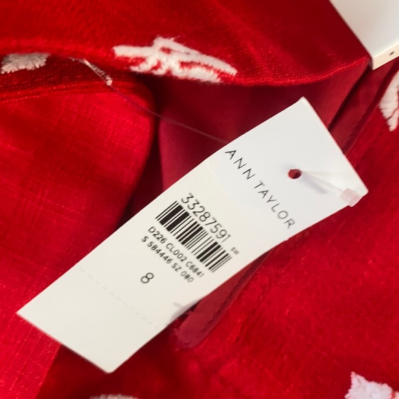 Ann Taylor The Embroidered Wide Leg Crop Pant size 8 - Picture 7 of 10